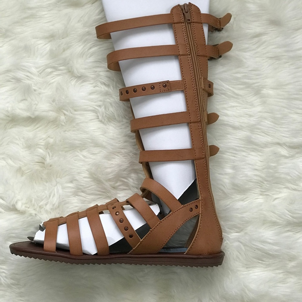 Sárita Gladiator Sandals - Picture 2 of 4